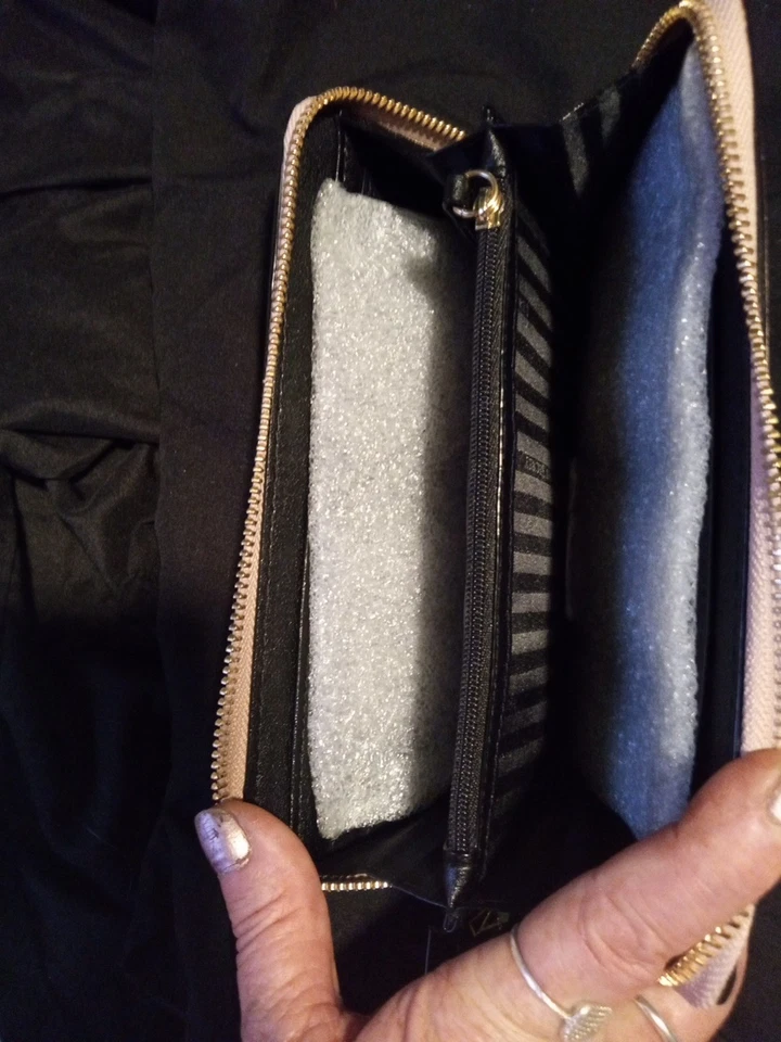 VICTORIA'S SECRET V QUILT CARTERA GRANDE CLUTCH CREMALLERA Foto 2 de 2