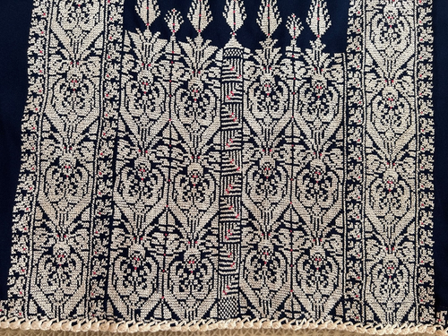 Vestido Azul Oscuro Tradición Palestina Hecho a Mano 100% Bordado Thobe (Tatreez) - Imagen 5 de 21