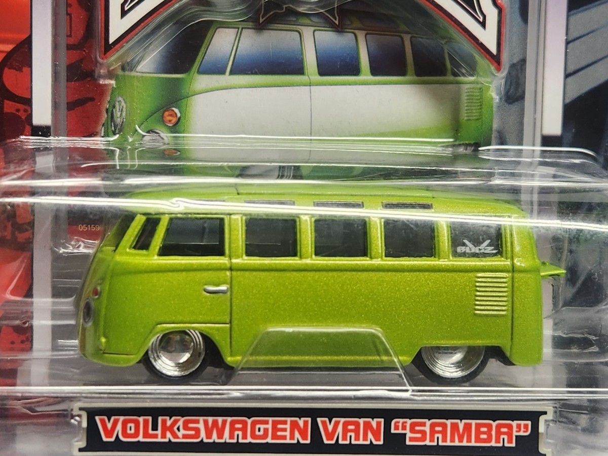 2006 Maisto 1:64 Scale G-Ridez V-Bugz • Green Volkswagen Van