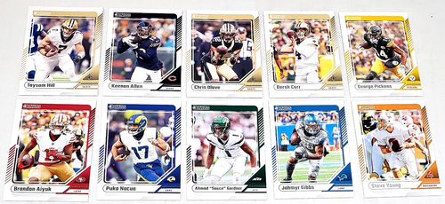 LOT OF 10 2024 DONRUSS FOOTBALL CARDS