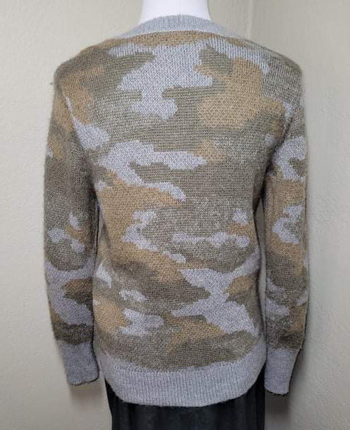 Banana republic camo best sale sweater