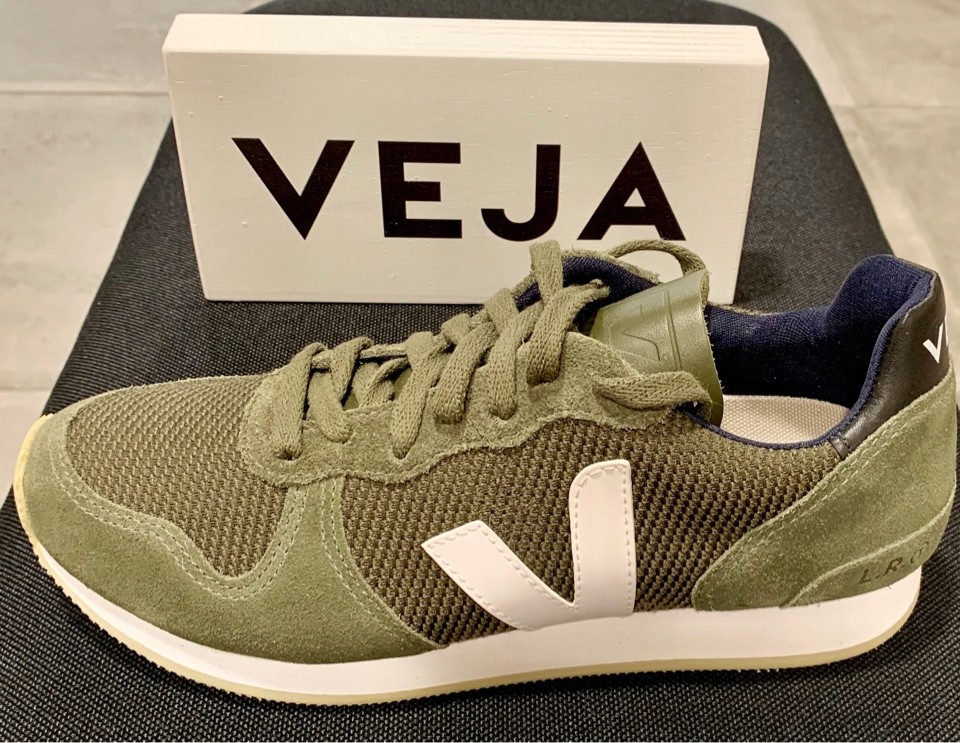 VEJA HOLIDAY LOW TOP B MESH OLIVE Weiß(-20%) VEJA HOLIDAY LOW TOP B MESH OLIVE Weiß(-20%)