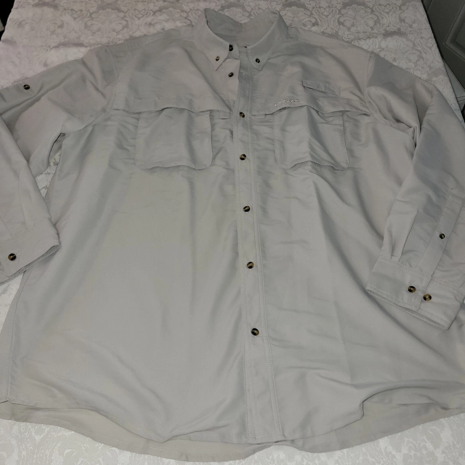 LL Bean Button Shirt Mens Beige Regular Nylon Hiking Fishing Outdoor Vented XL