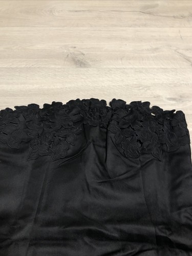 Lulus Black Strapless Flower Embroidered Mini Dress Womens Size Large - Picture 4 of 7