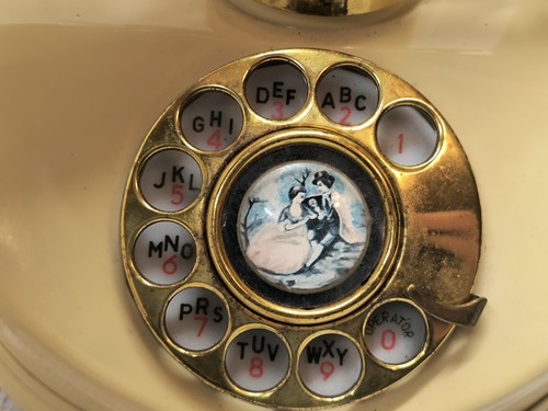 Vintage 70's Duchess Model Cream Colored Rotary Dial Phone Made in Japan - Picture 2 of 15