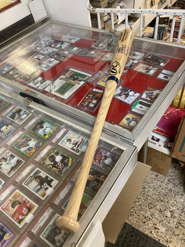 Brooks Robinson Signed 4x stat bat Beautiful Bat Bold Auto MLB/Tristar - Picture 6 of 8
