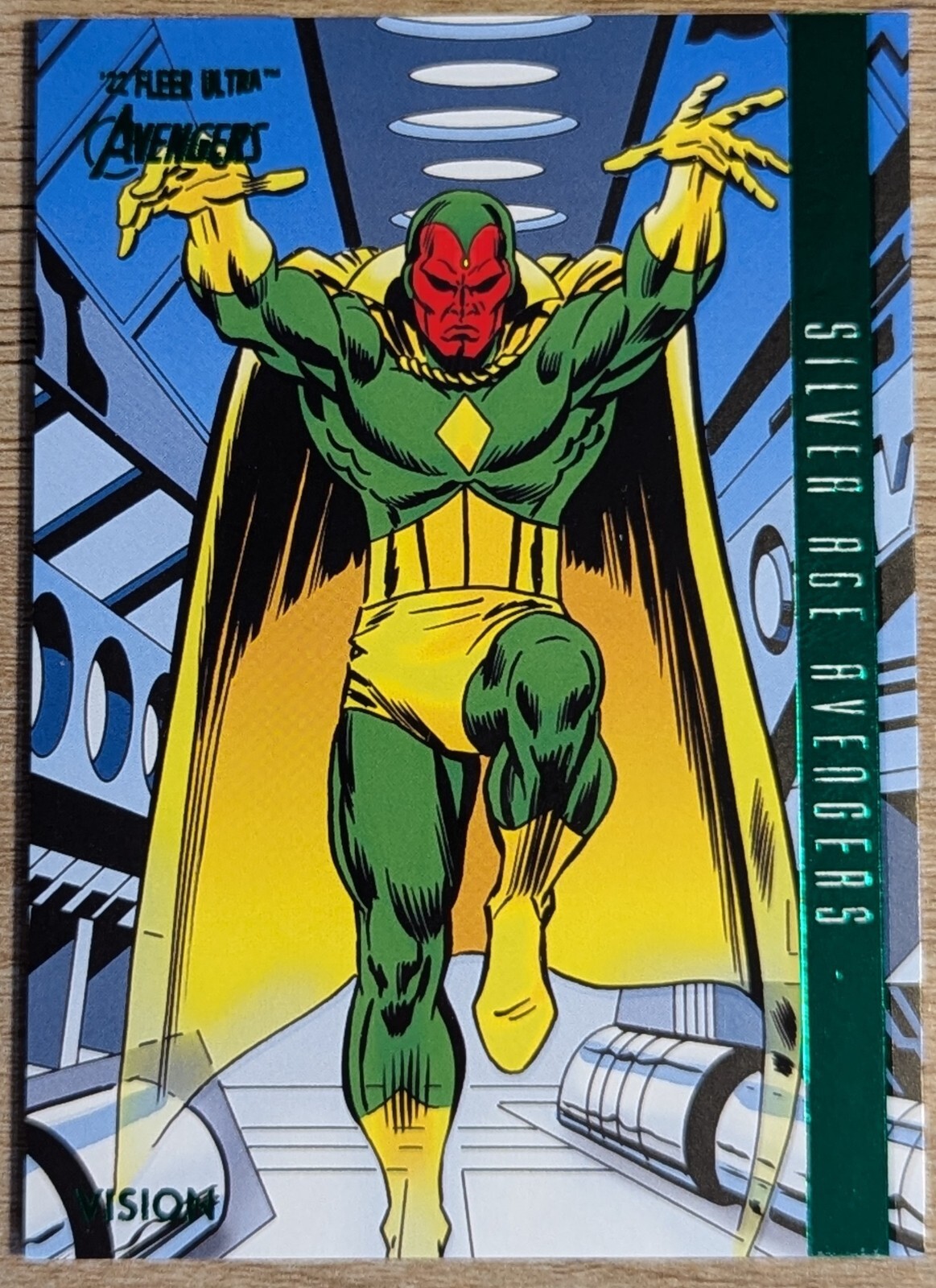 2022 Upper Deck '22 Fleer Ultra Silver Age Avengers Vision Green Foil #114