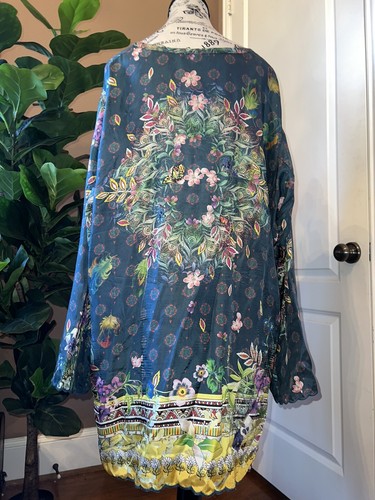 Johnny Was 1X Tunic Top Blouse 100% Silk Lightweight Cool Soft Flowy Butterflies - Picture 10 of 15