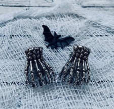Skeleton Hand Hair Pins Claw Clips Silver 2 Piece Emo Goth Punk Skater Style
