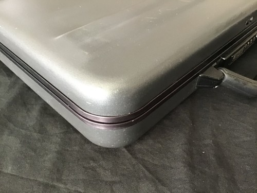 Zero Halliburton Aluminium Attache Case Light Weight MZ-2BK Black9 Gebraucht - Bild 4 von 8
