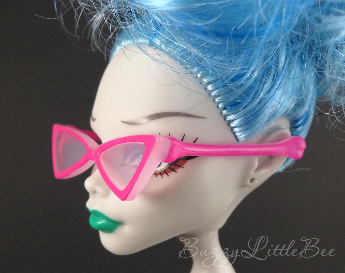 Ghoulia Yelps Boo Crew Pink Sunglasses Monster High Doll G3 | eBay