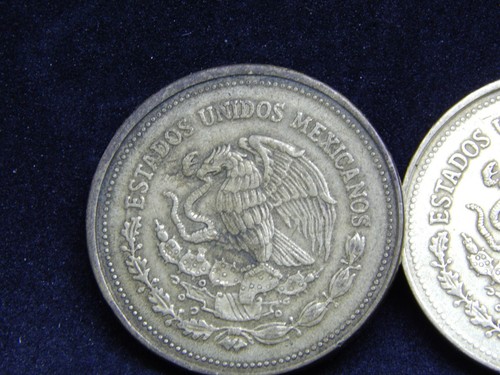 3x $1000 Juana De Asbaje Mexican Coin (1988,1989,1990) - Picture 6 of 10