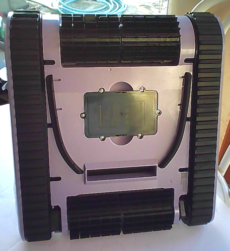 New OOTDAY Robotic Auto Pool Cleaner with Replaceable Battery - Picture 5 of 16