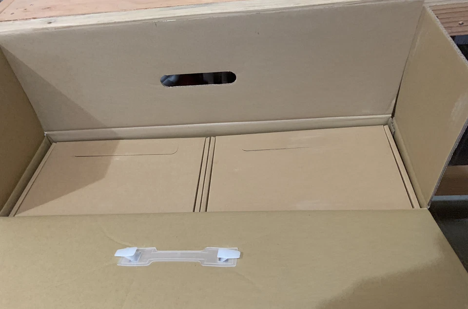 Nuevo dispositivo de colaboración Cisco CS-DESKPRO-K9 WebEx Desk Pro TTC7-27 Smartnet elegible Foto 3 de 4