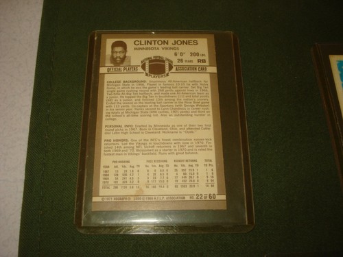 1971 KELLOGGS 3-D FOOTBALL CARD LOT OF 7 CARDS, #s: 22, 54, 4, 33, 1, 12, 57. - Picture 3 of 15