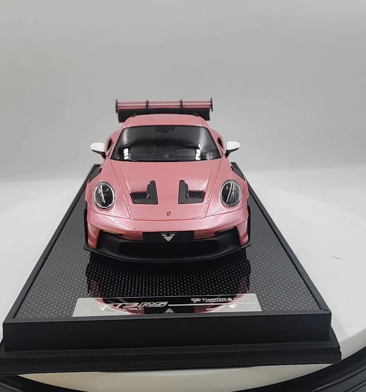 1/18 Porsche 992 GT3RS / pink Limted to 30pc/ Timothy and Pierre - Image 2 of 3