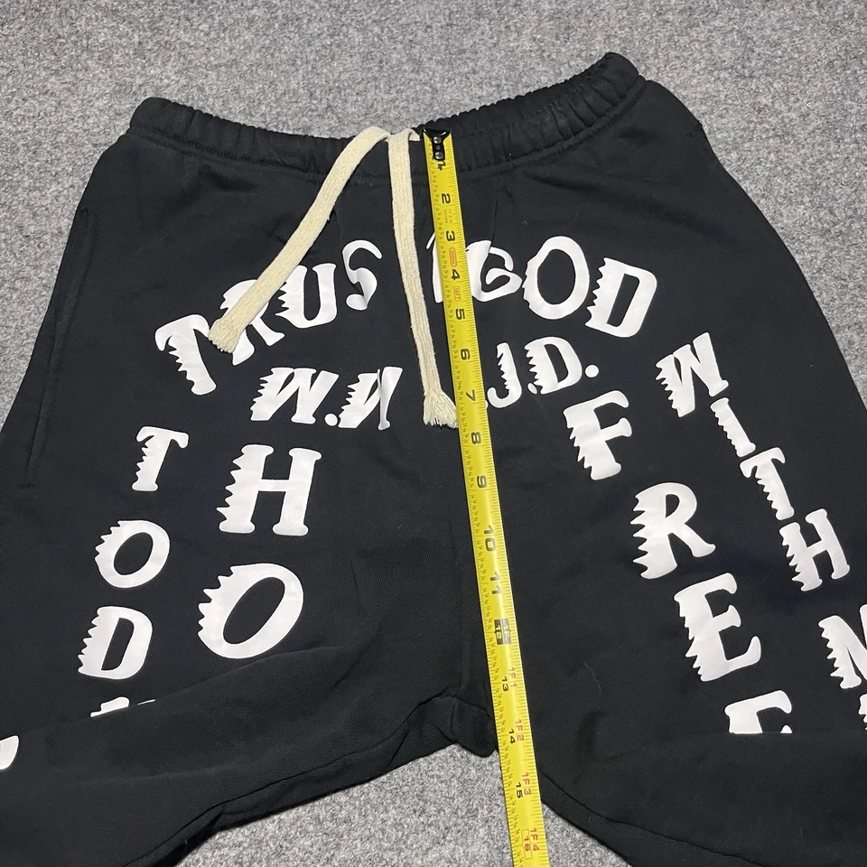 Pantalones deportivos Kanye West para hombre grandes niños See Ghosts Trust God negros elásticos Foto 3 de 4