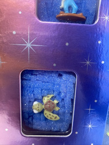 Disney Collector Packs Lot of 18 + Case - Picture 17 of 22