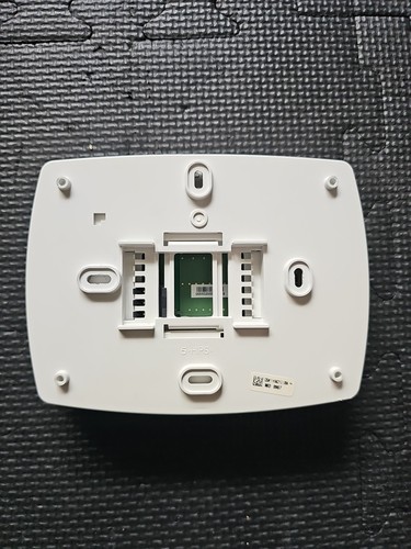 Honeywell TH9421C1004 VisionPRO IAQ Programmable Thermostat 7 Day Touchscreen - Picture 6 of 10