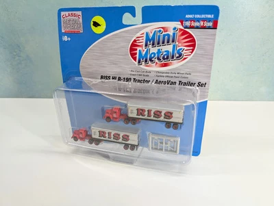 Classic Metal Works 51147 N Scale HI R-190 Tractor w/ AeroVan Trailer Set Riss - Image 1 of 3