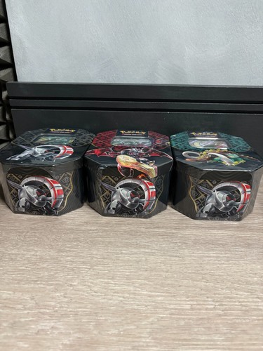 Pokemon TCG Paldean Fates Set 3 Tins Brandneu & Sealed ✅ 4 Pack Tin Art Set - Bild 5 von 7