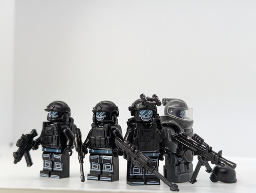 Custom Printed LEGO Minifigure (4x) Elite SWAT Black Ops Team with Heavy Demo - Picture 1 of 8