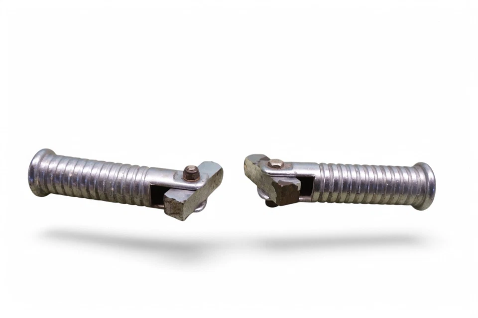 Harley Sportster 1969 XLH900 XL XLH 900 XLCH Ironhead *2885 clavijas traseras  Foto 3 de 4