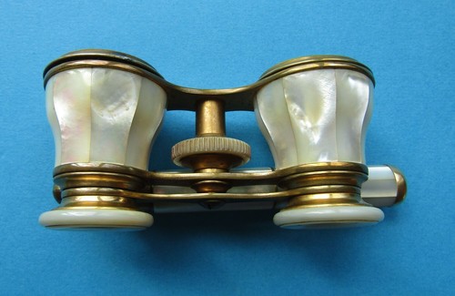 Antique Victorian Edwardian Mother of Pearl Lorgnette Opera Glasses with Pouch - Picture 3 of 16