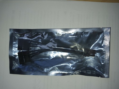 EVGA W000-00-000144 Dual 4-Pin Molex auf 6-Pin PCI-E Stromadapterkabel - Bild 5 von 5