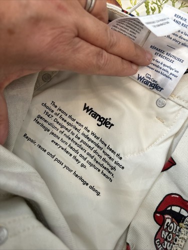 Wrangler Barrel 652 Read My Lips Jeans Women 29x31” NEW Cotton Zip Pockets Logo - Picture 10 of 20