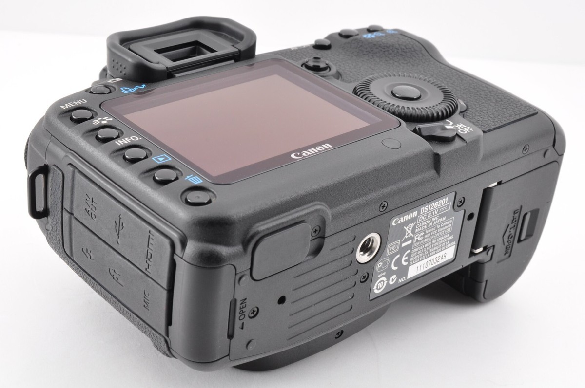 Mint Canon EOS 5D Mark II Digital Shutter Count 9090(6%) by
