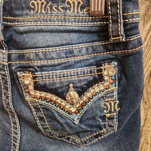 Miss Me Girls Youth Size 10 Cropped Capri Denim Blue Jeans Aztec Sequin JK7675P2 - Picture 4 of 6