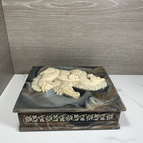Horse Incolay Stone 4 White Horses Jewelry Box 7.5"X6.5" - Picture 8 of 11