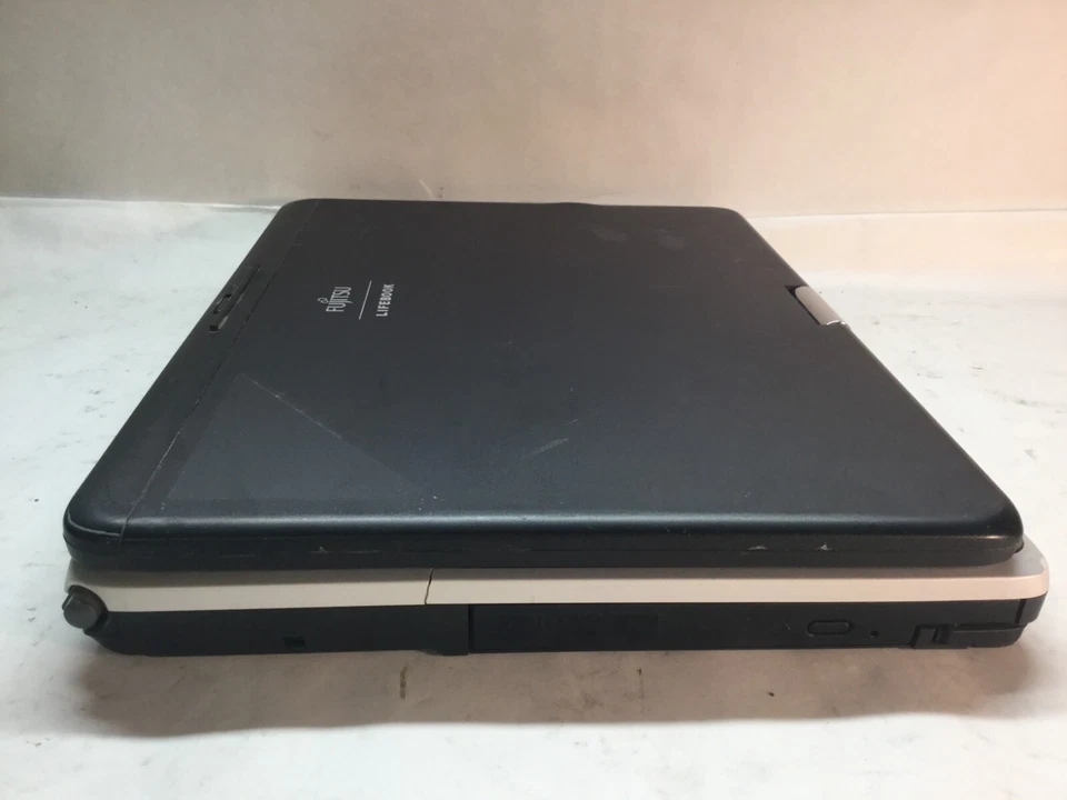 Fujitsu LifeBook T4410 12" Laptop Intel Core 2 Duo -BOOTS TO BIOS *READ* -MZ - Image 4 of 4