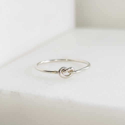 14k Solid Gold Tight Knot Ring, Solid Gold Minimalist Love Knot Rings - Picture 3 of 8