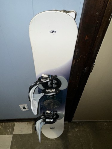 ZUMA Surf Snowboard with SNOWJAM MEDIUM BINDINGS - Picture 10 of 23