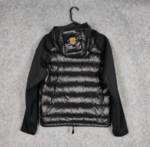 Mackage Jacket Mens Size Medium 38 Black Down Hooded Puffer Pockets Ski Coat - Picture 2 of 13