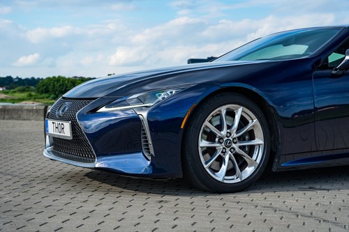 Lexus LC500 - Bild 4 von 17