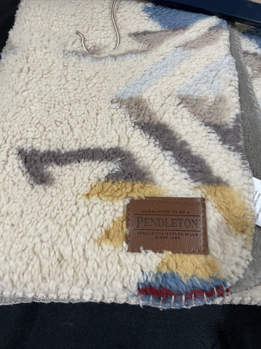 Pendleton Woolen Mills ブランケット Amazon｜Pendleton Woolen Mills Smith Rock Queen ブランケット