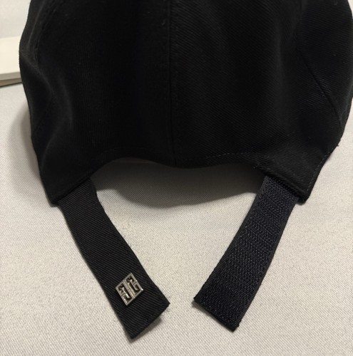 GIVENCHY Kids Embroidered Logo Cap . Size - 52 - Picture 11 of 11