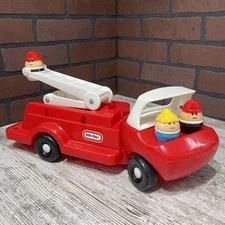Vintage Little Tikes Toddle Tots LOT ~ Red Firetruck & People! FAST SHIP!