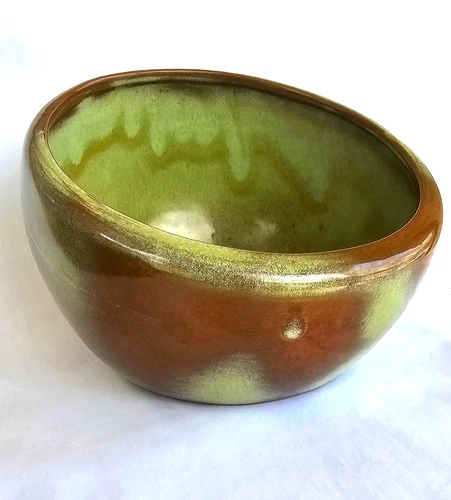 Frankoma Pottery Green Tilt Bowl Asymmetrical Slant Angled Sphere #233 MCM EUC