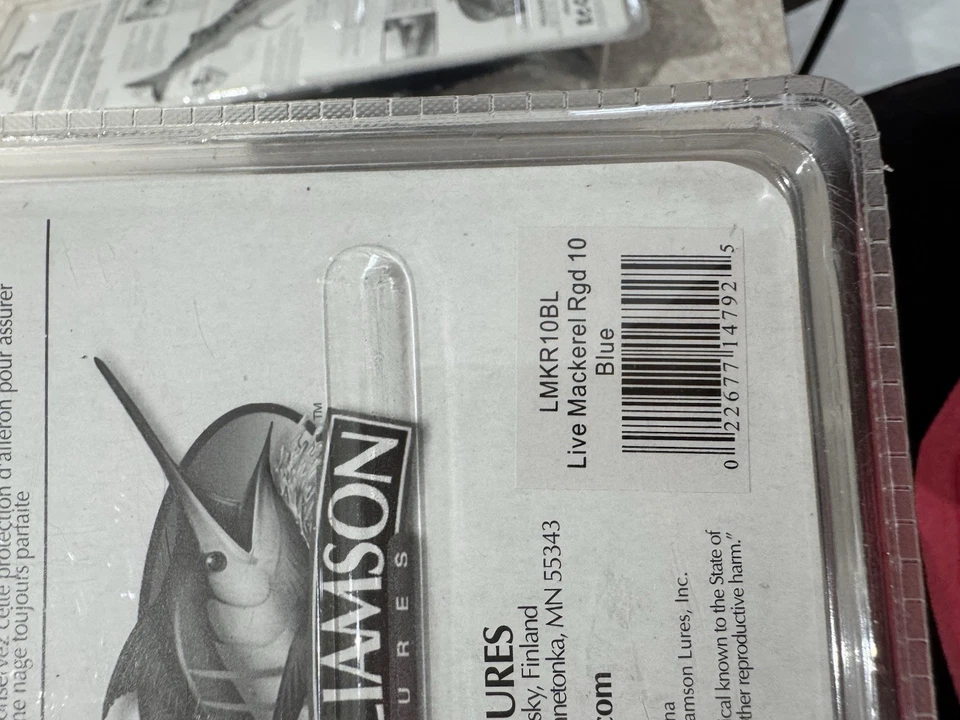 Lot Of 3 WILLIAMSON LIVE BALLYHOO And 2 Live Mackerel Fishing Trolling Lures - Image 4 of 4