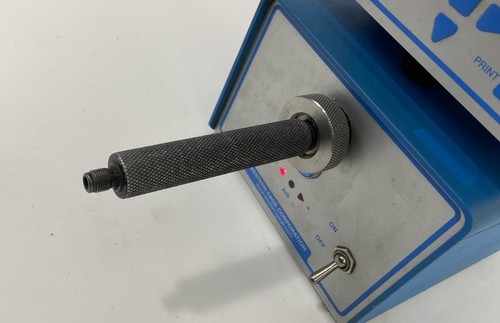 Western Gage AEQ Micro IIi AEQ 42-11-60 Air Gage Readout - Picture 3 of 8