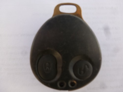 JAGUAR DAIMLER X300 XJ6 XJ12 XJR REMOTE ALARM FOB COMPLETE DBC11512 - Picture 1 of 2