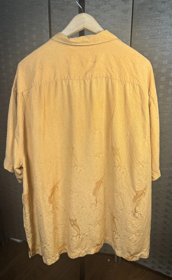 Tommy Bahama Shirt Mens 2XL Silk Marlin Fish Hawaiian Camp Button Up Relaxed Fit - Image 2 of 4