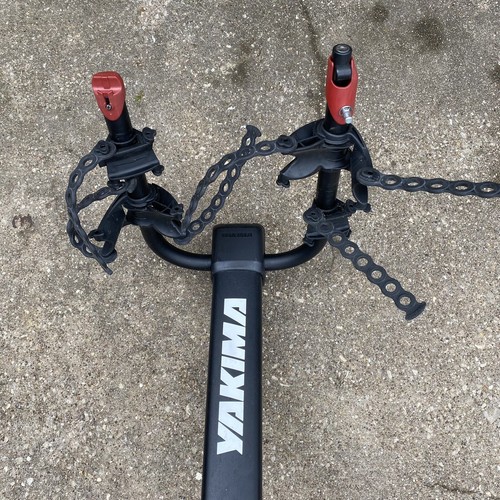 yakima two bike rack carrier / Missing The Lock Key - Picture 5 of 10