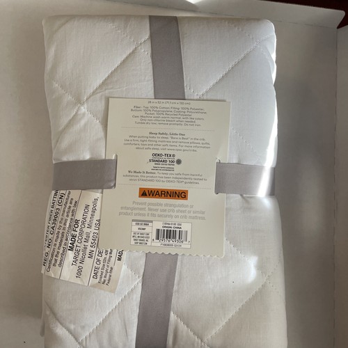 Cloud Island Waterproof Fitted Crib Toddler Mattress Protector New - Picture 4 of 4