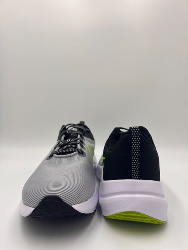 Nike Downshifter 12 Schuhe Herren EU 44 / Sneaker grau leicht günstig Komfort - Bild 3 von 12