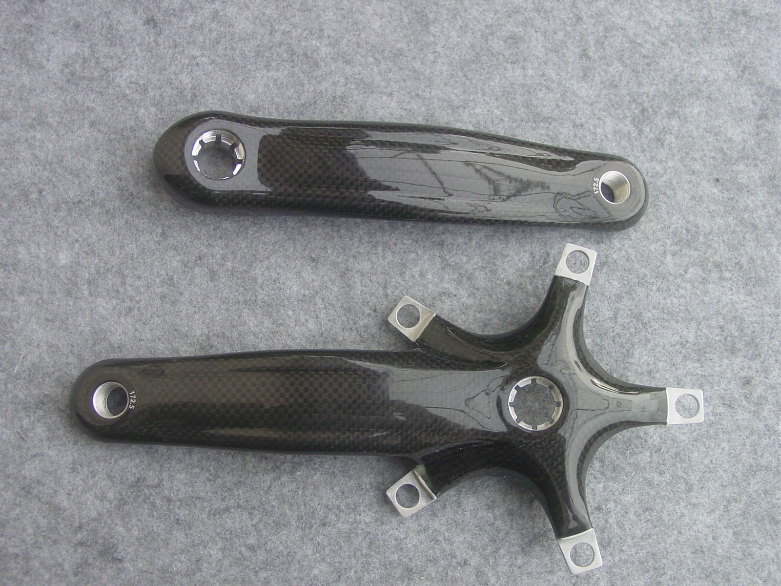 Carbon Tretkurbel Octalink 172,5 -175 mm 5 Arm Lochkreis Bolt Circle 130-74mm Carbon Tretkurbel Octalink 172,5 -175 mm 5 Arm Lochkreis Bolt Circle 130-74mm